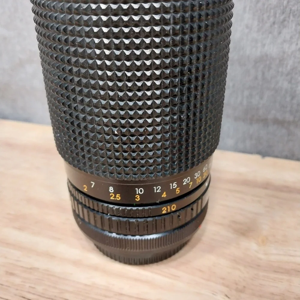 Sears Camera Lens No. 202.7377700 70-210mm Macro Zoom Mod Black